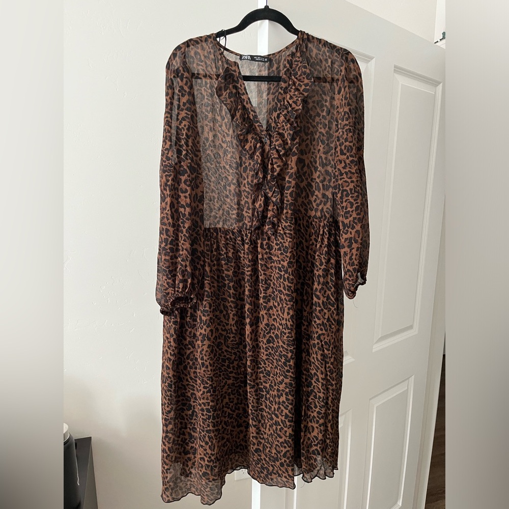 Zara Fall leopard dress